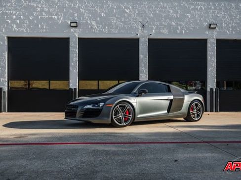 Used 2012 Audi R8 V8 image 19