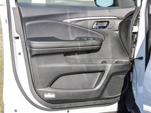 Used 2023 Honda Ridgeline RTL-E image 20