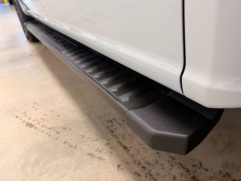 Used 2023 Ford F150 XLT w/ Equipment Group 302A High image 16