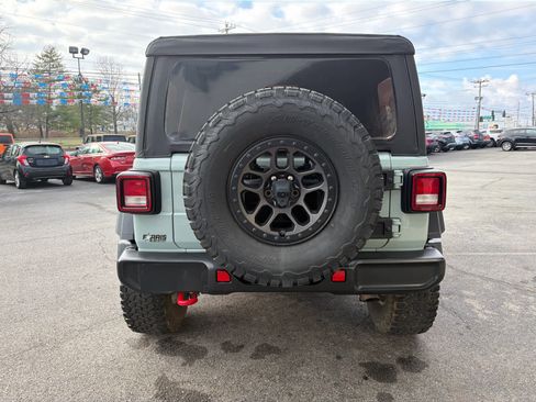 Used 2023 Jeep Wrangler Unlimited Rubicon w/ Xtreme 35 Tire Package image 9