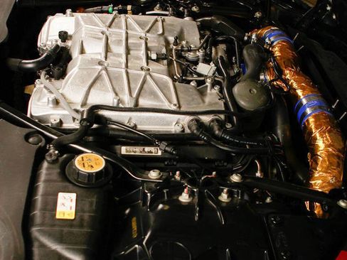 Used 2015 Jaguar F-TYPE R image 24