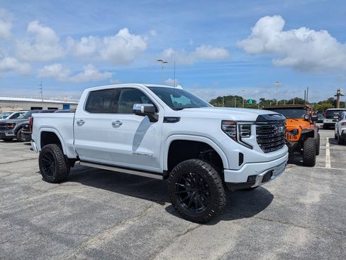 Used 2026 GMC Sierra 1500 Denali Ultimate AWD/4WD image 1