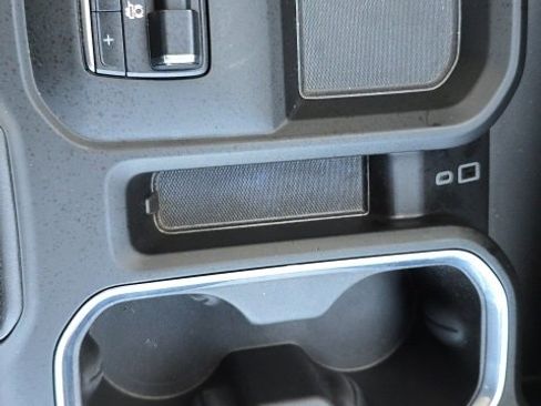 Used 2024 GMC Sierra 2500 Denali w/ Denali Reserve Package image 30