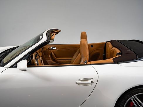Used 2007 Porsche 911 Carrera 4S AWD/4WD image 21