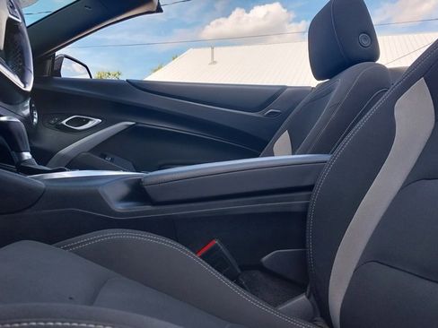 Used 2023 Chevrolet Camaro LT image 14