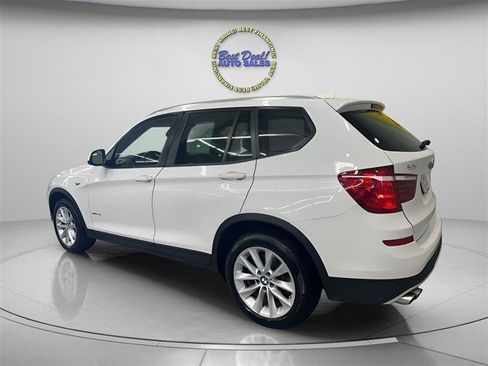 Used 2016 BMW X3 xDrive28i AWD/4WD image 3