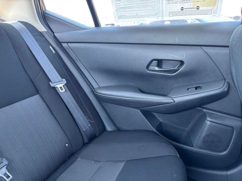 Used 2025 Nissan Sentra SV FWD image 35