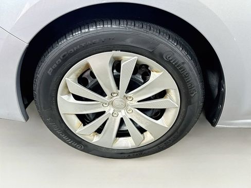 Certified 2022 Subaru Impreza 2.0i AWD/4WD image 37