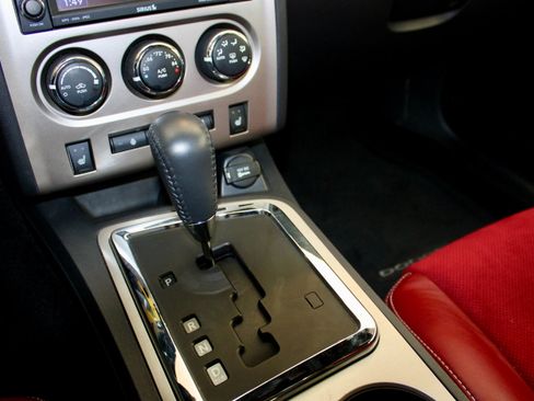 Used 2013 Dodge Challenger SRT8 w/ Harman Kardon Audio Group image 22