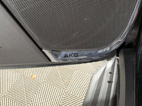 Certified 2024 Cadillac Escalade Sport image 12