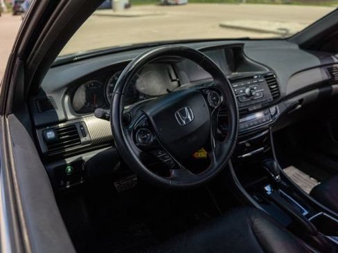 Used 2017 Honda Accord Sport Special Edition image 13
