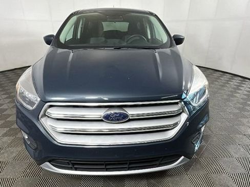 Used 2019 Ford Escape SE FWD image 8