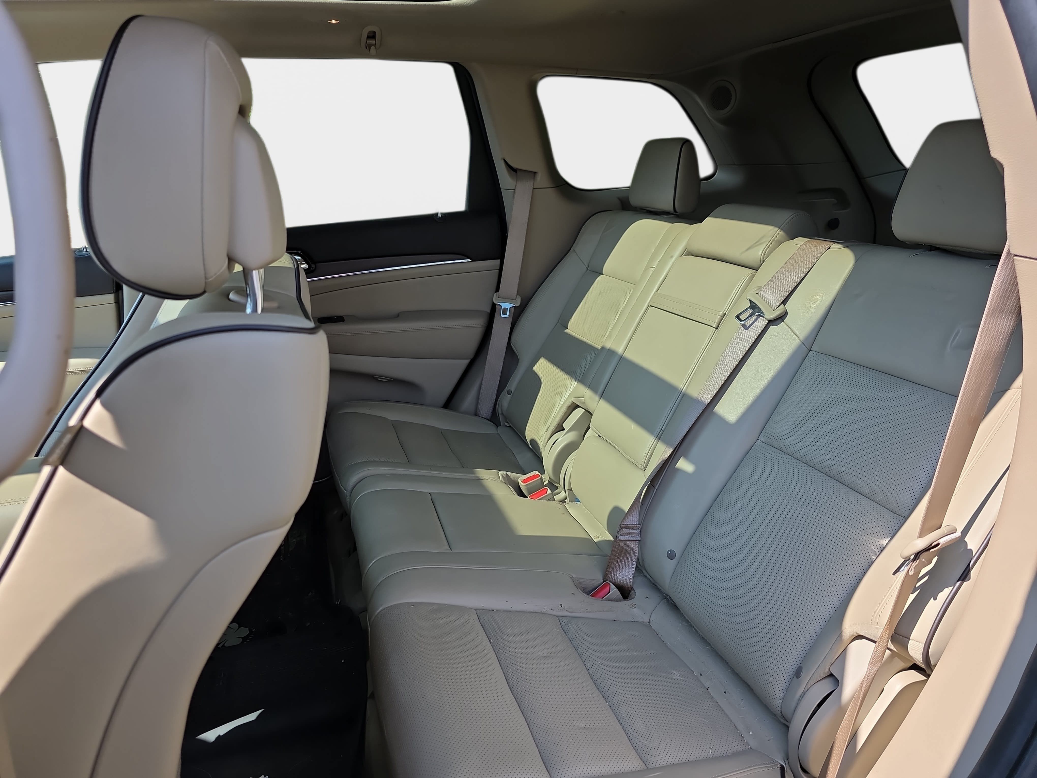 Used 2020 Jeep Grand Cherokee Overland AWD/4WD image 9