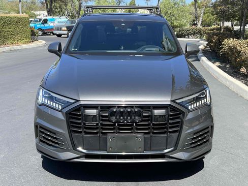 Used 2020 Audi Q7 3.0T Prestige w/ Prestige Package AWD/4WD image 17