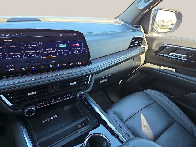 Used 2025 Chevrolet Tahoe LT AWD/4WD image 15