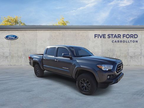 Used 2021 Toyota Tacoma SR5 image 2