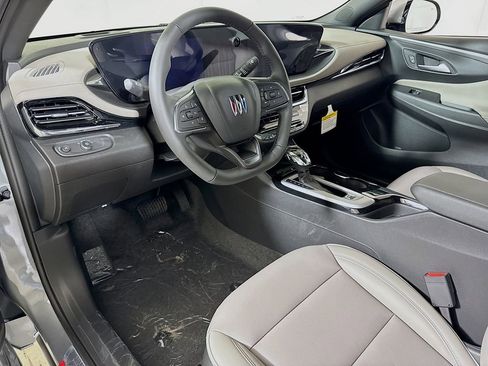 New 2026 Buick Envista Avenir FWD image 5
