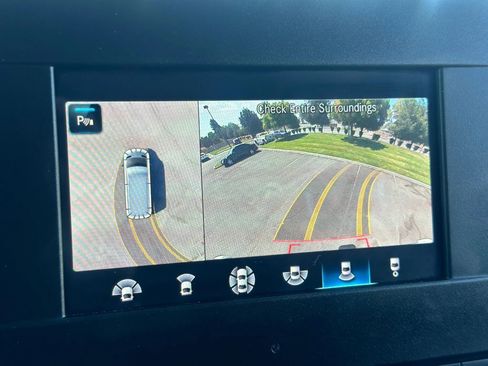 Used 2023 Mercedes-Benz Sprinter 1500 image 13