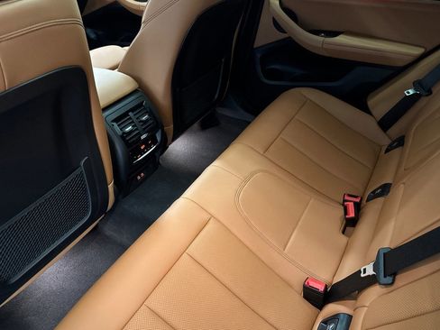 Certified 2023 BMW X4 xDrive30i w/ Premium Package image 27