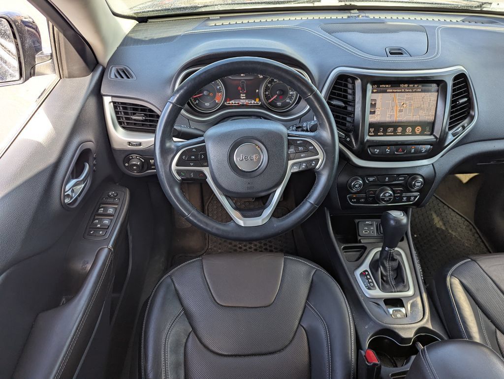 Used 2014 Jeep Cherokee Limited w/ Technology Group FWD image 28