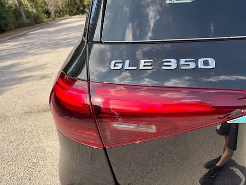 Used 2025 Mercedes-Benz GLE 350 4MATIC image 10