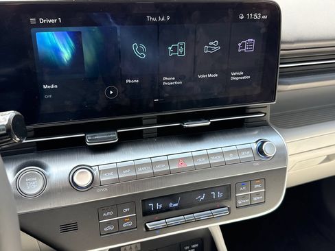 Used 2025 Hyundai Kona SEL FWD image 21