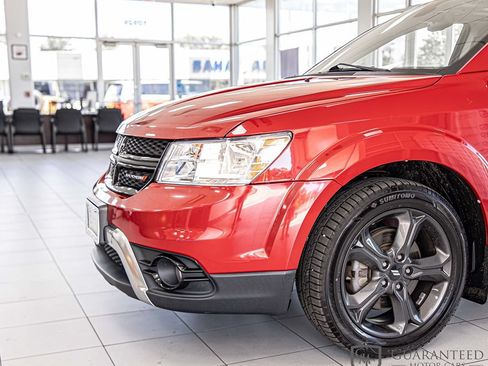 Used 2020 Dodge Journey Crossroad FWD image 5