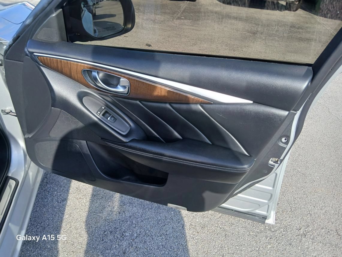 Used 2018 INFINITI Q50 Luxe RWD image 26