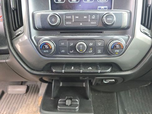 Used 2018 Chevrolet Silverado 1500 LT w/ All Star Edition image 21
