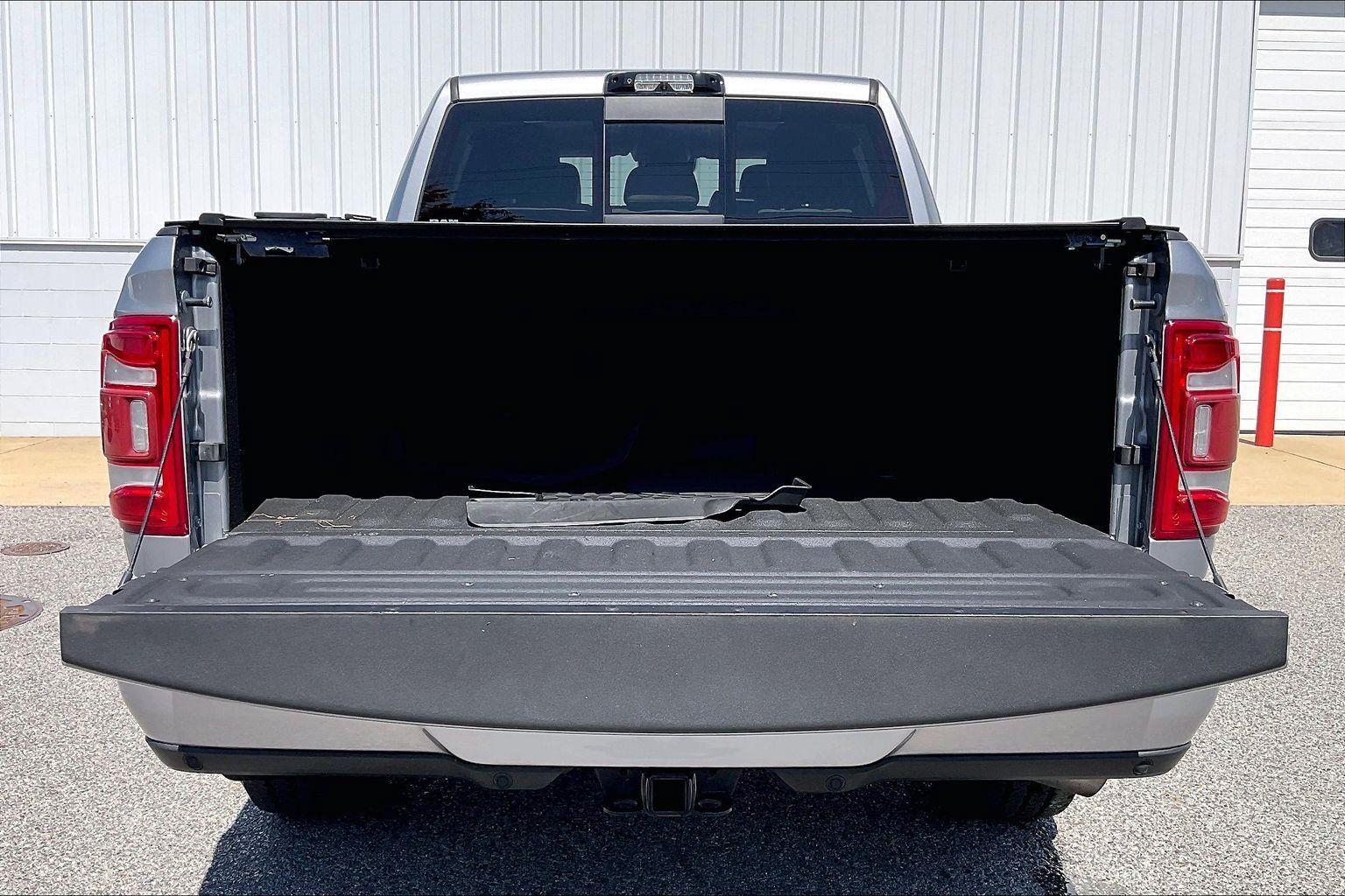 Used 2022 RAM 2500 Limited AWD/4WD image 39