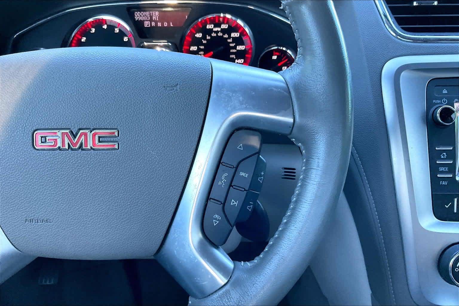 Used 2013 GMC Acadia SLE FWD image 25
