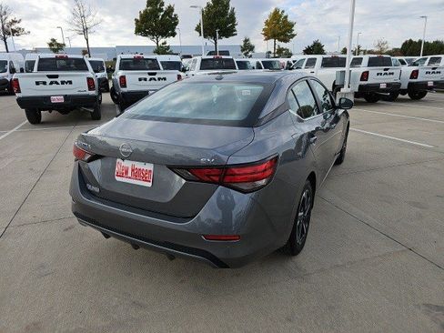 Used 2024 Nissan Sentra SV image 6