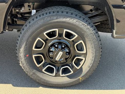 New 2026 Ford F250 Platinum AWD/4WD image 12