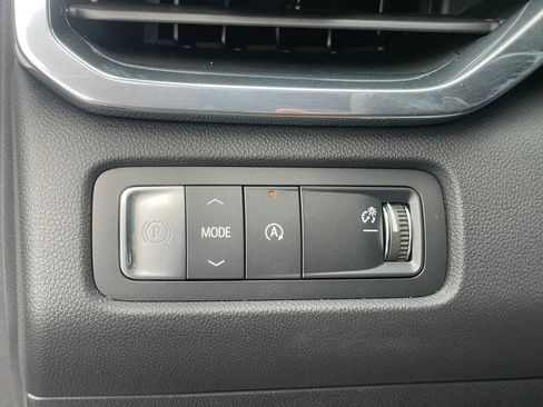 New 2026 GMC Acadia Elevation FWD image 29
