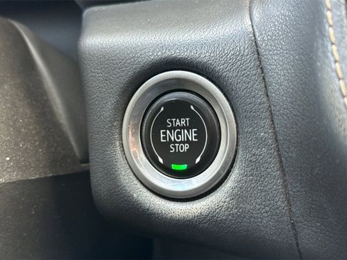 Used 2021 Chevrolet Tahoe Premier image 32