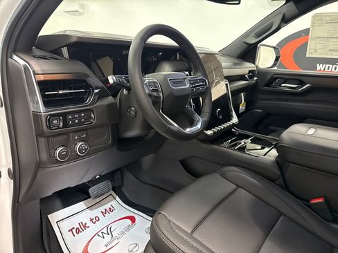 New 2026 GMC Yukon XL Denali w/ Sun & Power Step Package RWD image 9