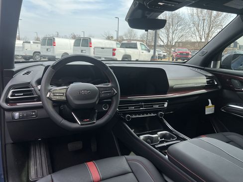 New 2026 Chevrolet Traverse RS image 59