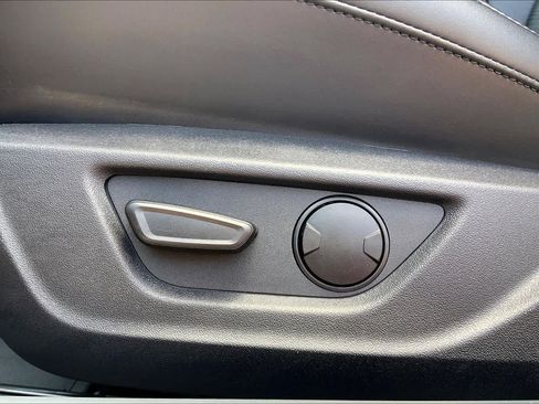 Used 2024 Ford Mustang Premium RWD image 34