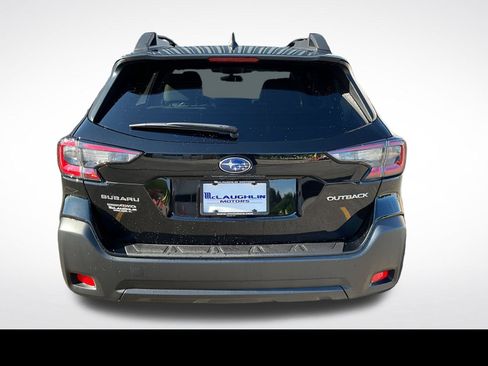 Certified 2025 Subaru Outback Premium AWD/4WD image 12