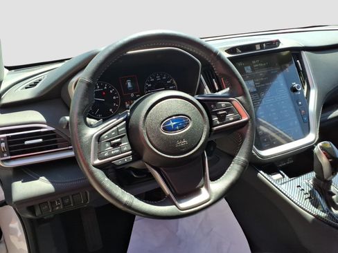 Used 2024 Subaru Outback Limited AWD/4WD image 12