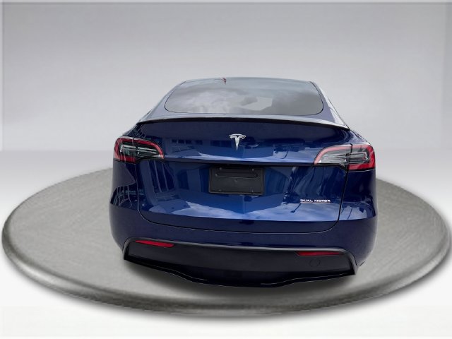 Used 2023 Tesla Model Y Performance AWD/4WD image 13