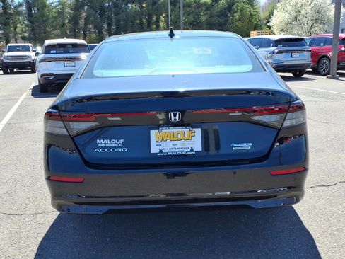 Used 2023 Honda Accord Touring image 5