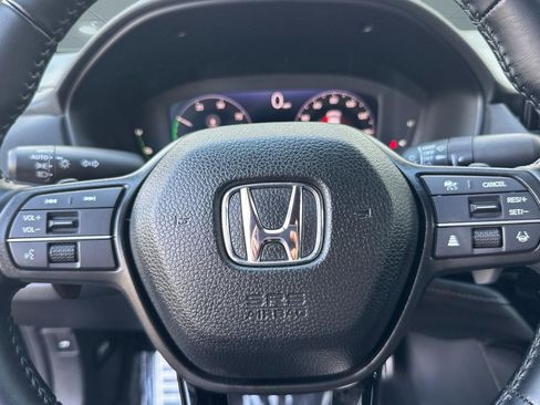 Used 2025 Honda Accord Sport image 16