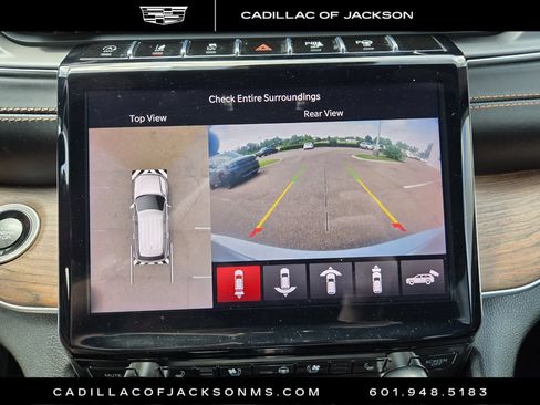 Used 2021 Jeep Grand Cherokee L Summit w/ Advanced Protech Group IV AWD/4WD image 4