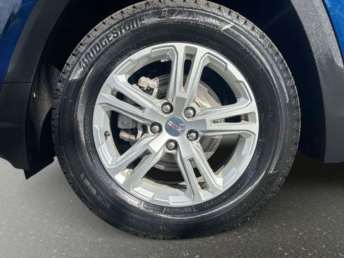 Used 2022 GMC Terrain SLE w/ Driver Convenience Package image 9