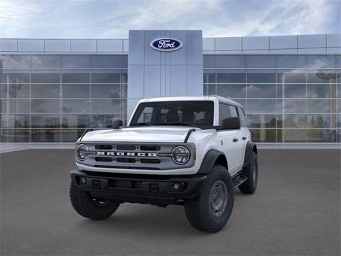 New 2025 Ford Bronco Big Bend w/ Black Diamond Package image 2