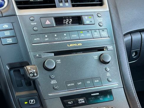 Used 2010 Lexus HS 250h w/ Touring Pkg FWD image 22