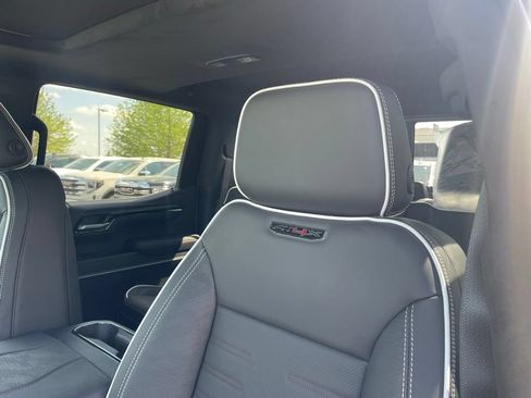 Used 2026 GMC Sierra 1500 AT4X AWD/4WD image 23
