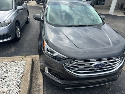 Used 2020 Ford Edge SEL w/ Convenience Package FWD image 5