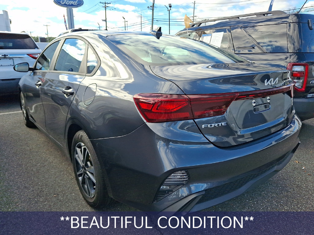 Certified 2024 Kia Forte LXS FWD image 4